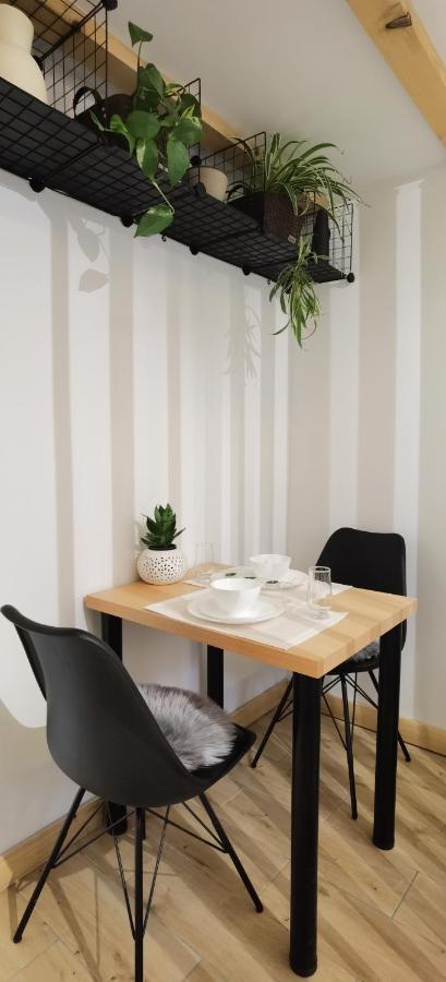 Zona Apartments 1 즈레냐닌 외부 사진